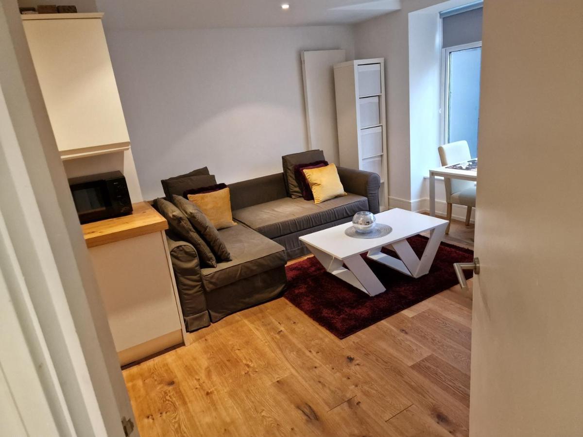 Lovely 1-Bed Apartment In 런던 외부 사진